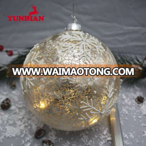 Beautiful hanging crackle glass christmas led ball lighted ornaments with snowflake